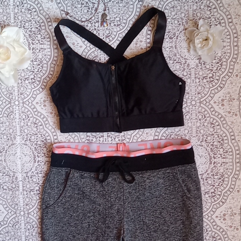 NWOT Fabletics zip up criss cross bralette